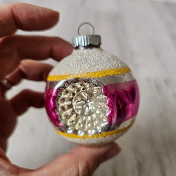 Radko shiny Brite double pink indent teardrop flocked Mercury glass ornament set - Picture 10 of 16